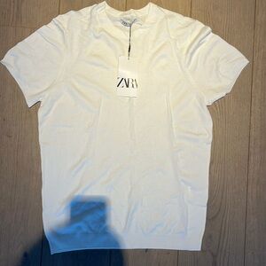 Zara brand new with tags creme/white knit short sleeve shirt